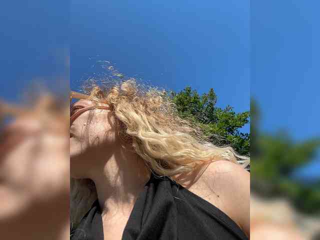 Janchi- Sex Cam Show