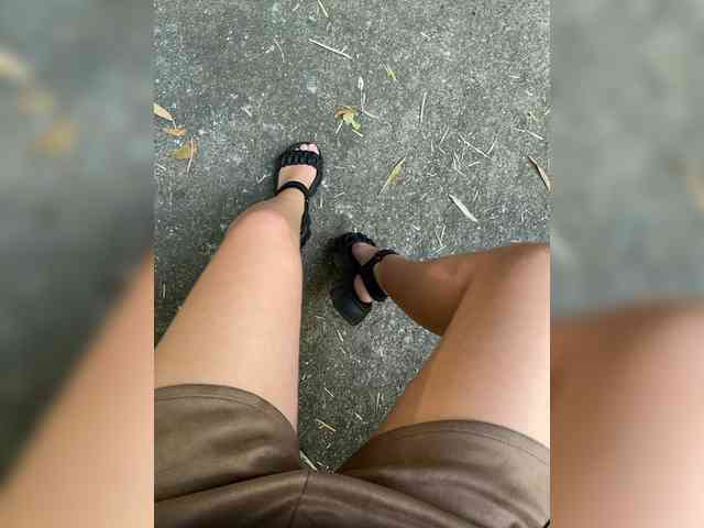 JJane- webcam