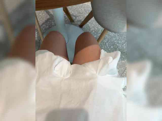 JJane- webcam