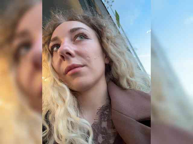JJane- webcam