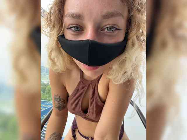 JJane- webcam