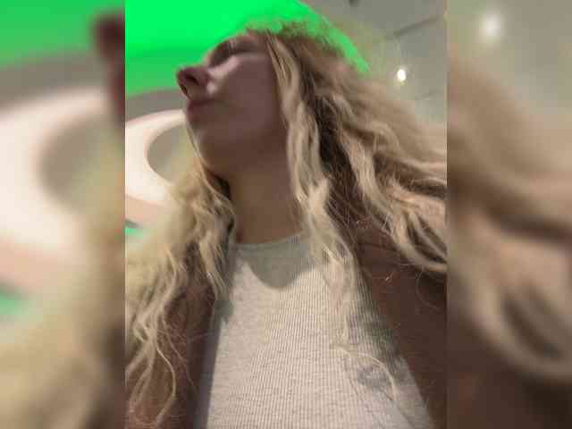 JJane- webcam