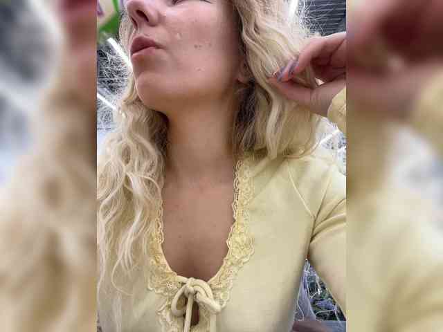 JJane- webcam