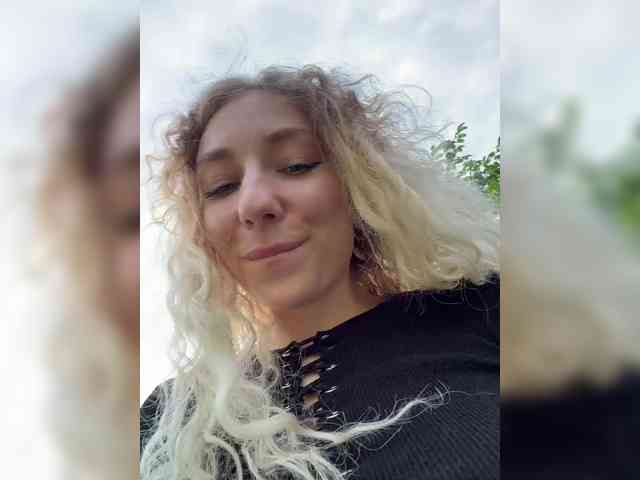 JJane- webcam