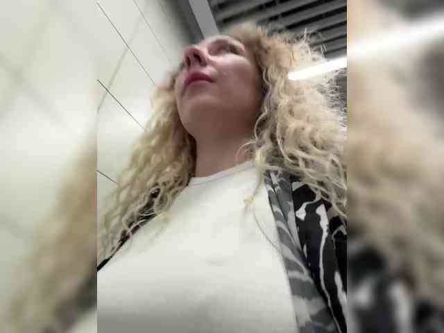JJane- webcam