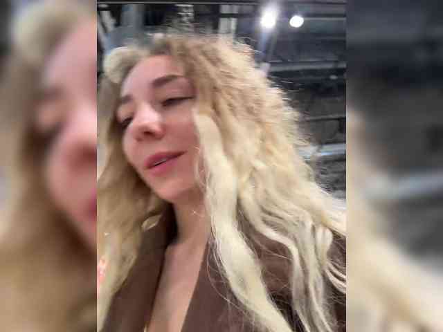 JJane- webcam