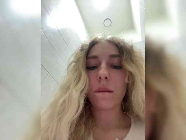 JJane- webcam