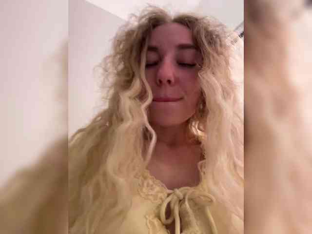 JJane- webcam