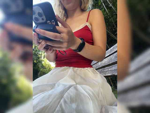 JJane- webcam