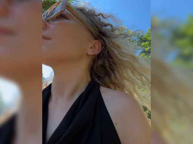 Janchi- Sex Cam Show