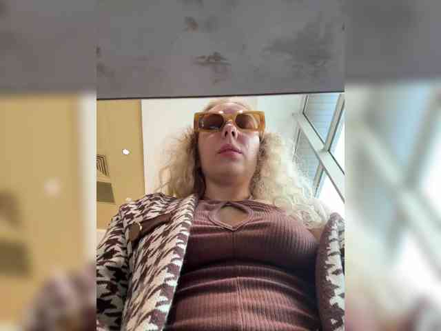 JJane- webcam