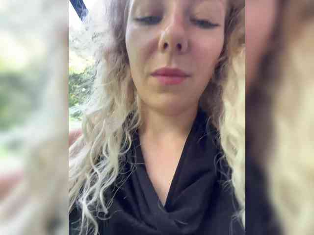 JJane- webcam