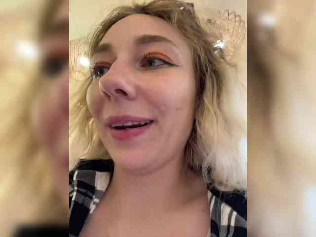 JJane- webcam