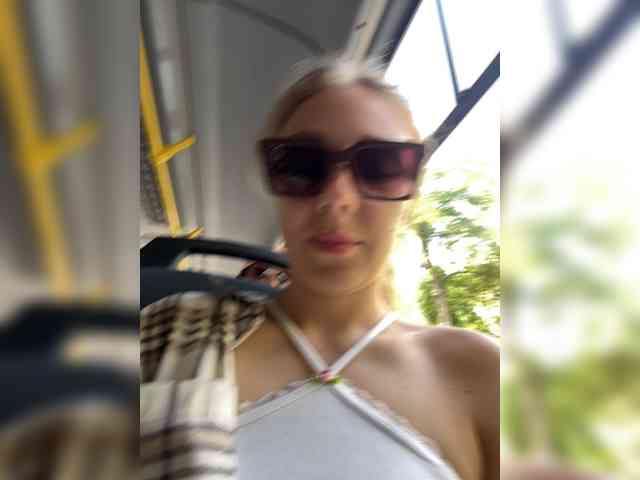 JJane- webcam