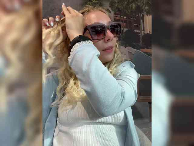 JJane- webcam