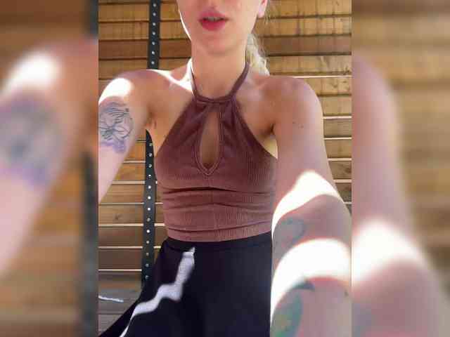 JJane- webcam