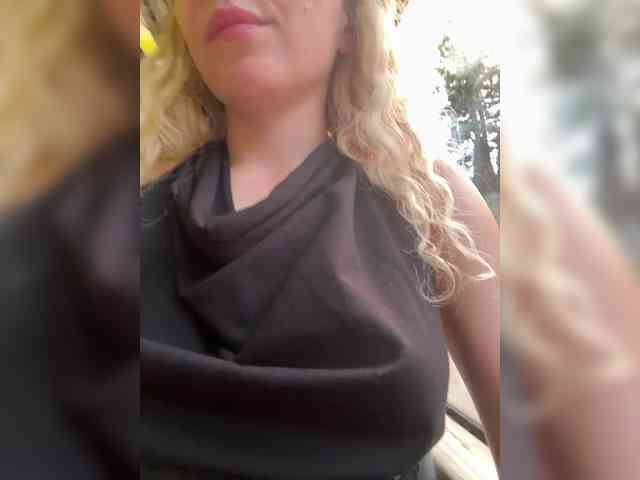 JJane- webcam