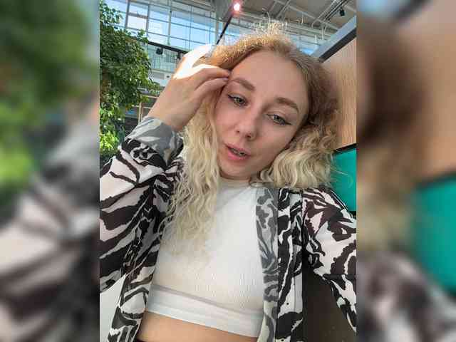 JJane- webcam