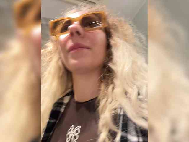JJane- webcam