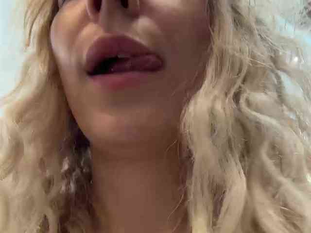 JJane- webcam
