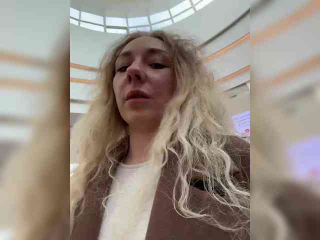 JJane- webcam