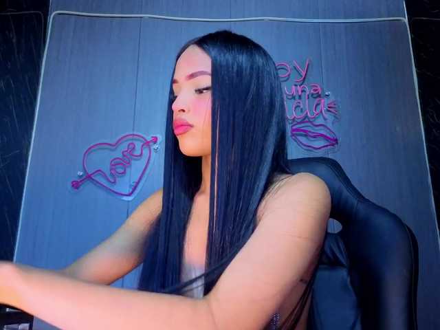 amgeline live cam on BongaCams