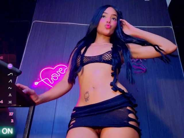 amgeline live cam on BongaCams