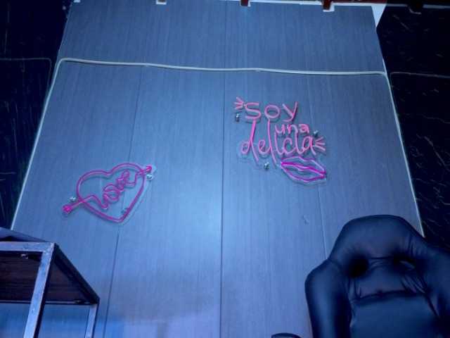 amgeline live cam on BongaCams