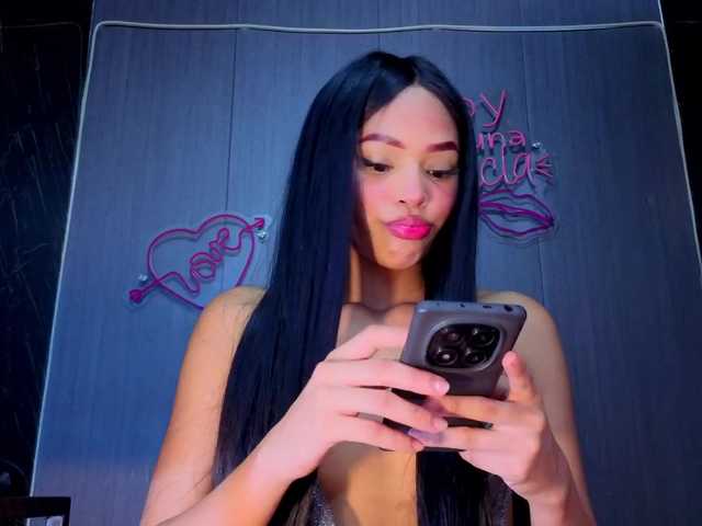 amgeline live cam on BongaCams