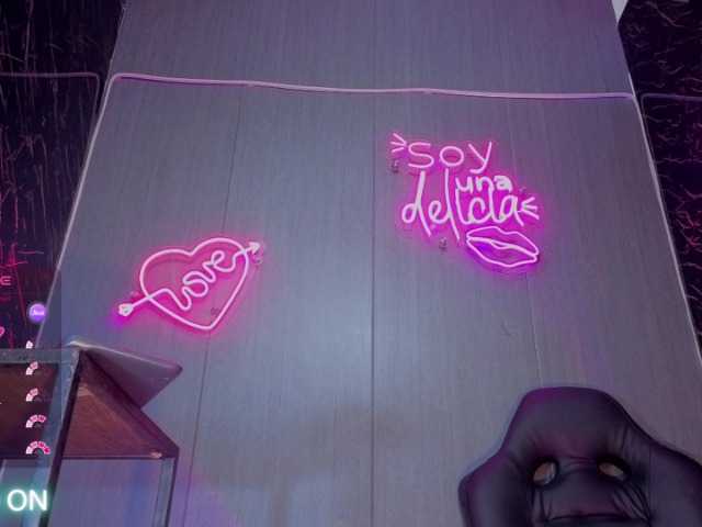amgeline live cam on BongaCams