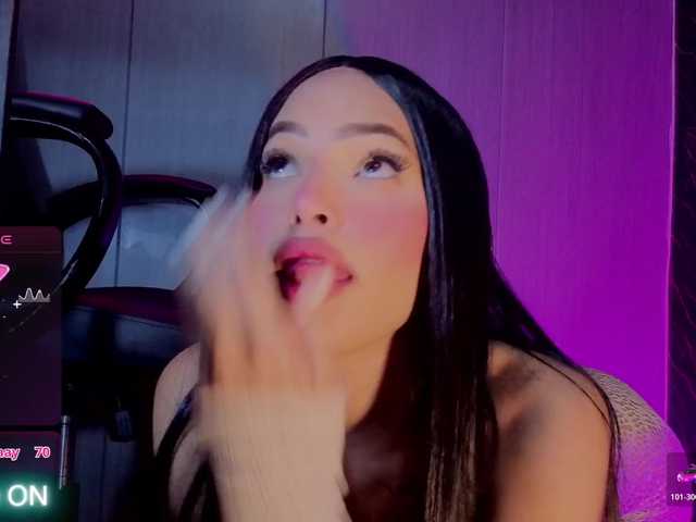 amgeline live cam on BongaCams