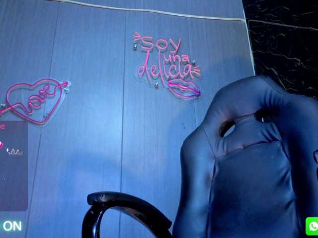 amgeline live cam on BongaCams