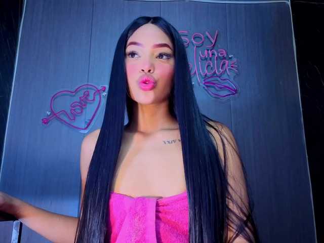 amgeline live cam on BongaCams