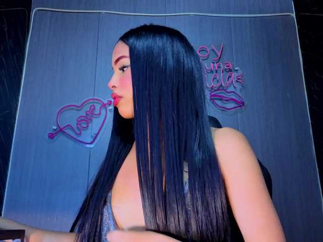 amgeline live cam on BongaCams