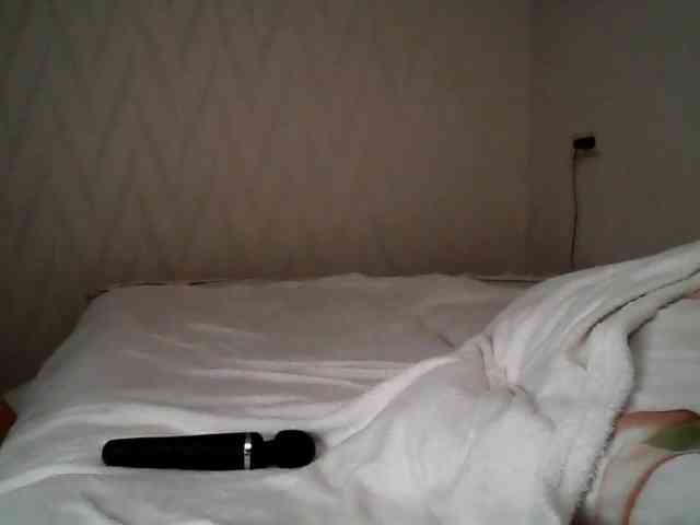 pikach00 webcam