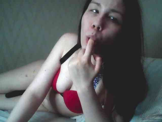 pikach00 webcam