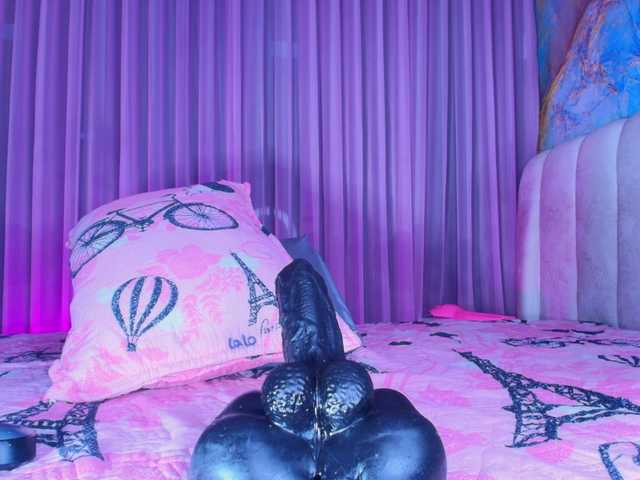 hanks-star's BongaCams show and profile