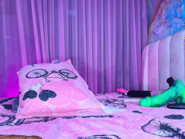 hanks-star's BongaCams show and profile