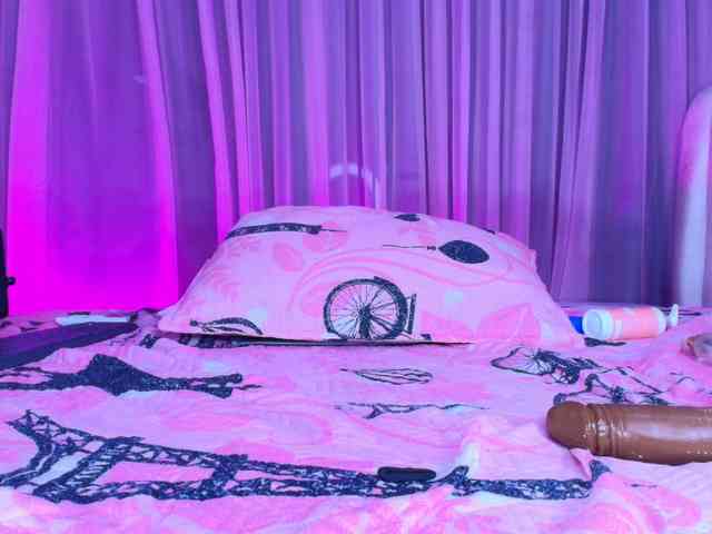 hanks-star Live Webcam on BongaCams