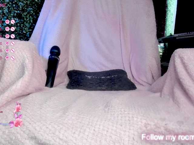 LeenyLipss