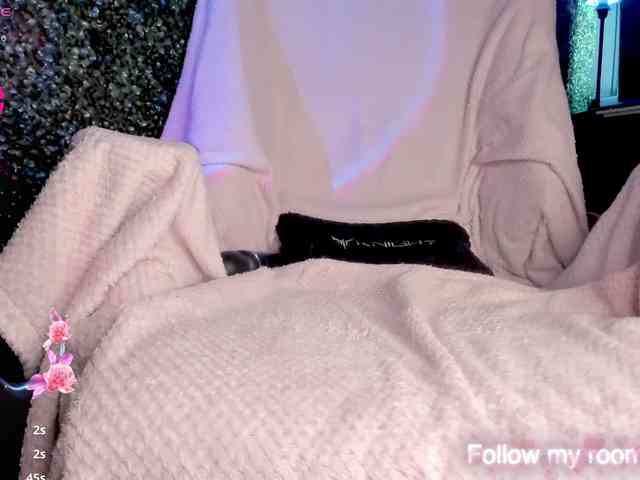 EmilyLopess webcam