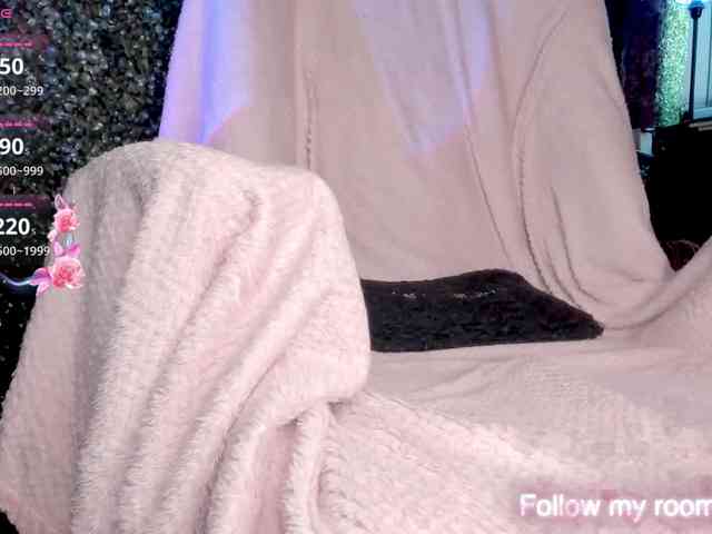 EmilyLopess webcam