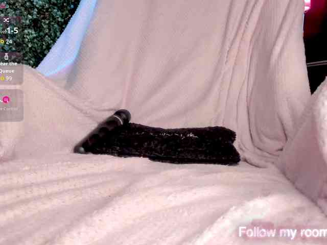 LeenyLipss Sex Cam Show