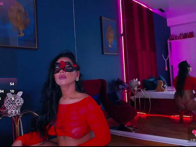 madylux live cam on BongaCams