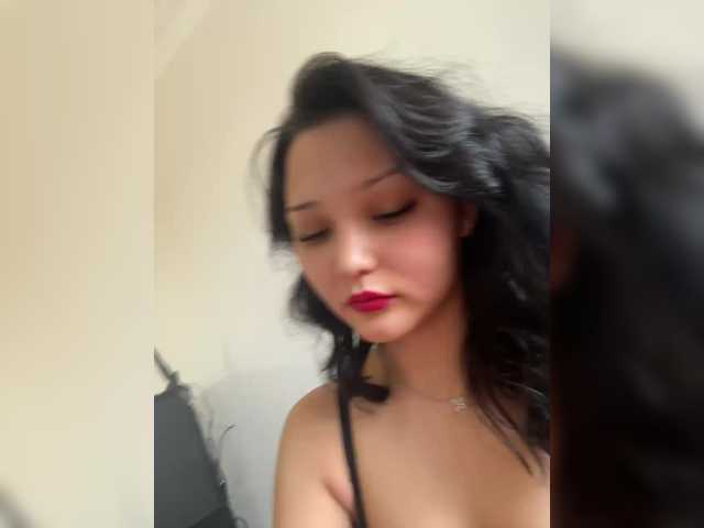 redrabbitsss live cam on BongaCams