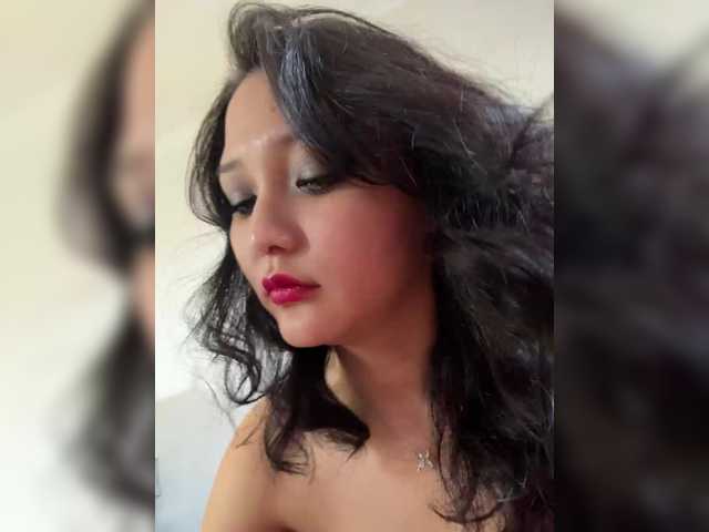 redrabbitsss live cam on BongaCams