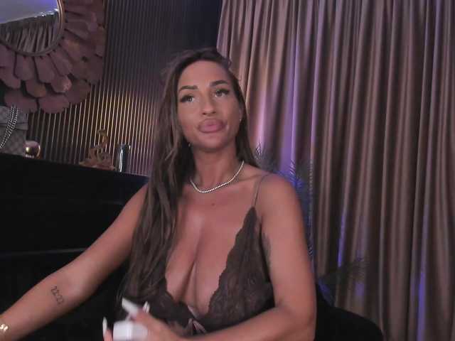 LovingBlondie live webcam show