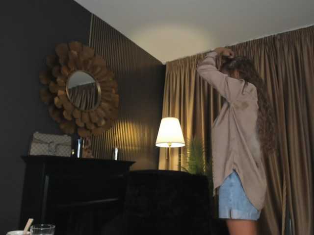 LovingBlondie live cam on BongaCams