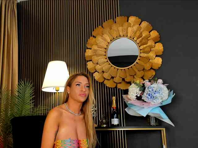 Modelo: LovingBlondie