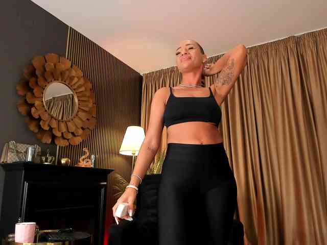 LovingBlondie
